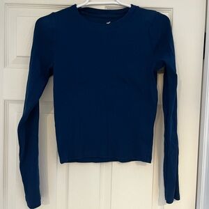 Hollister long sleeve tee